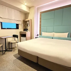 Doutonbori Crystal Hotel